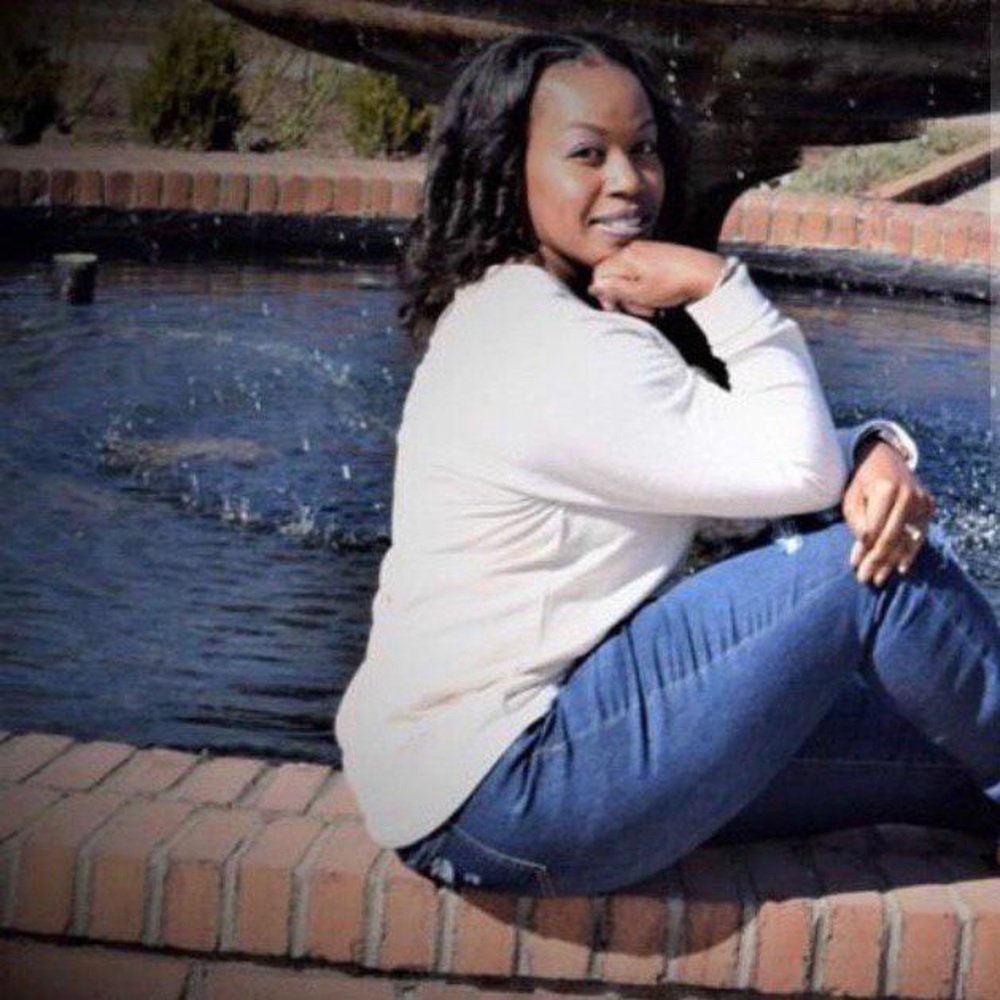 Meet your Posher, Shameka
